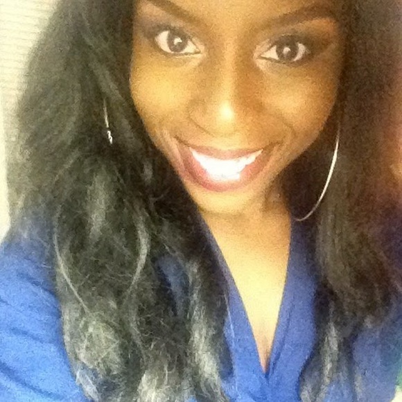 Meet your Posher, Toks - Picture 1 of 1